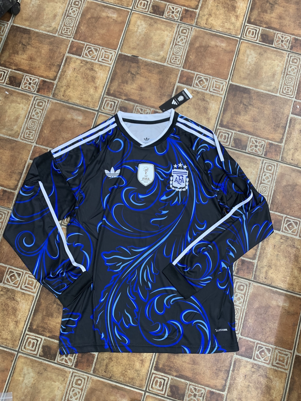 Adidas Originals Argentina 2026 World Cup Long Sleeve Jersey Size XXL